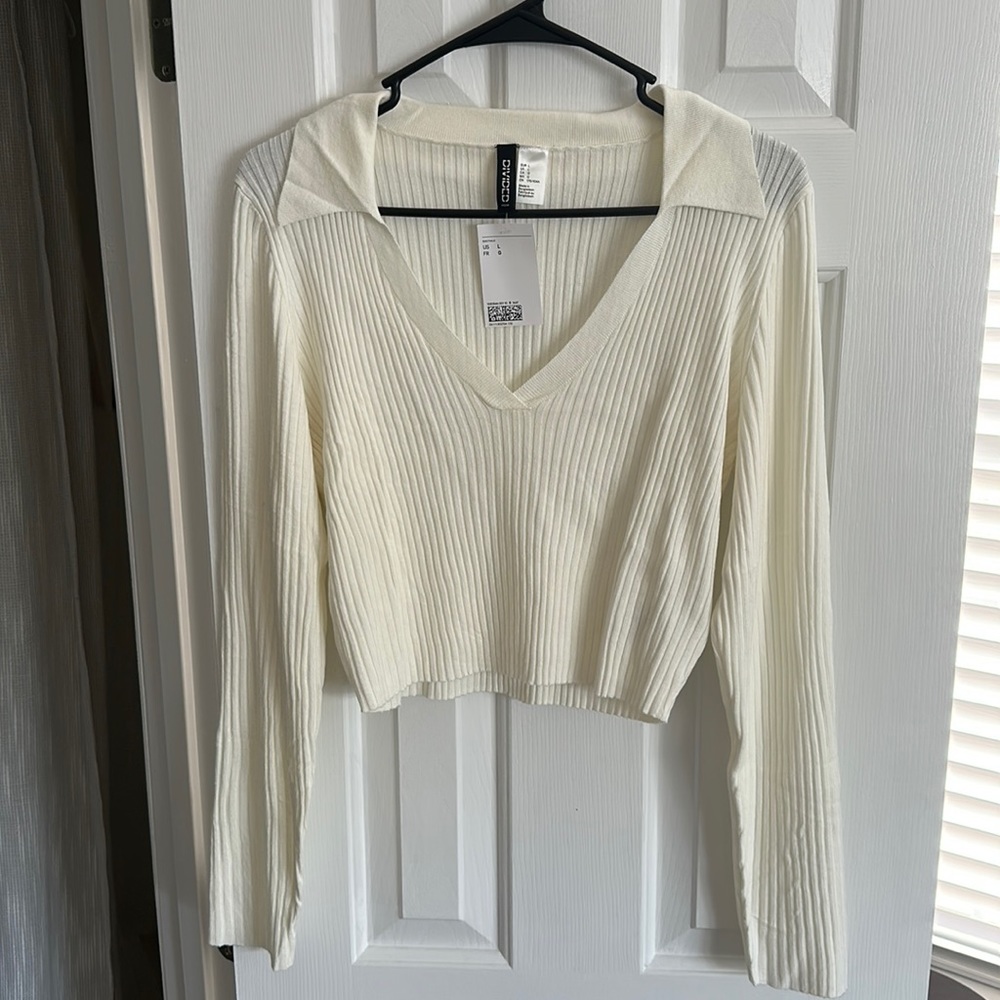 Zara white/cream cropped collared top, size L, new w/ tags, light knit material